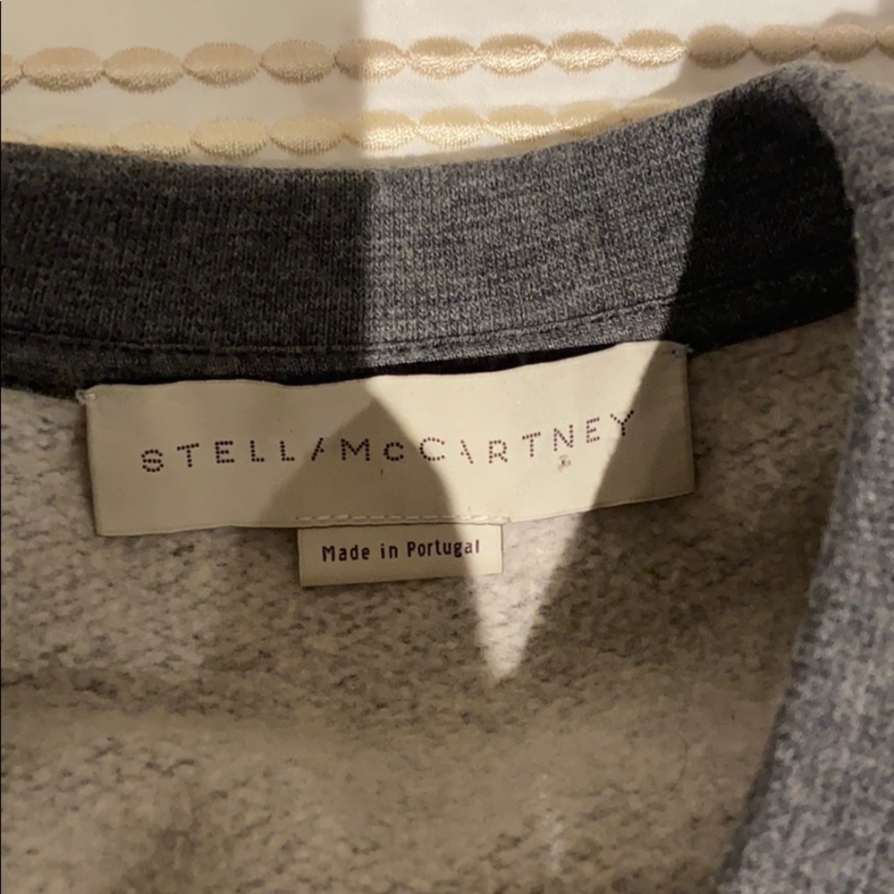 Sweater - Picture 4 of 5